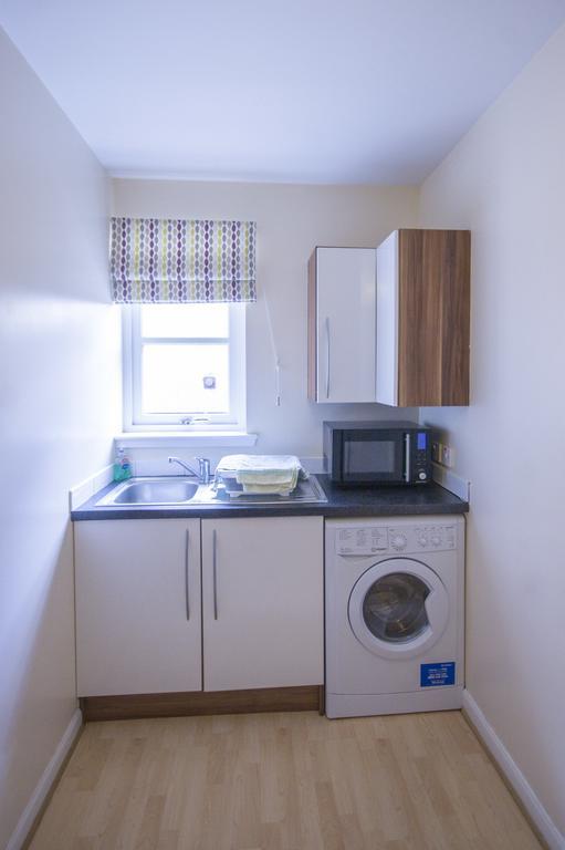 4 Varis Apartments Forres Luaran gambar